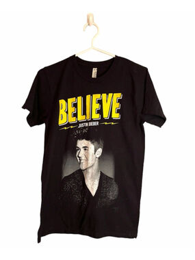 Justin Bieber Concert Tee Believe 2013 Womens Small